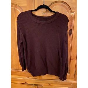 Maroon sweater